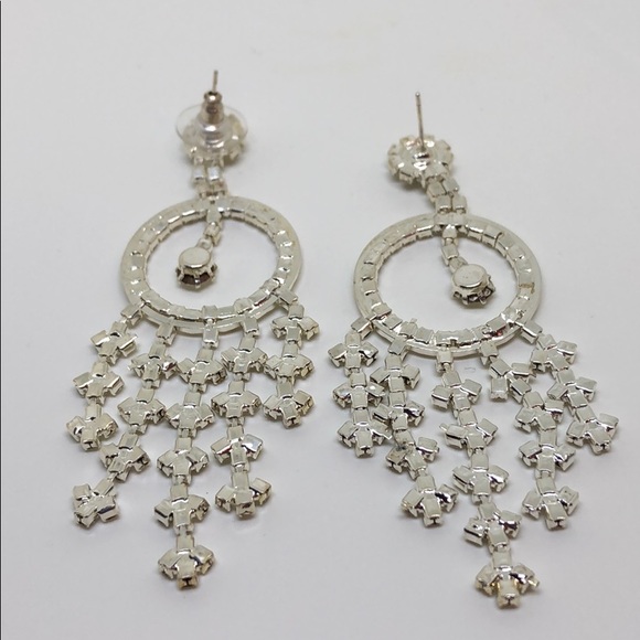 Gorgeous Earrings - Picture 3 of 4